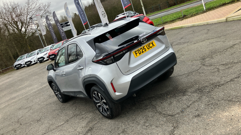 Toyota Yaris Cross 1.5 Hybrid Design 5dr CVT Hybrid Estate